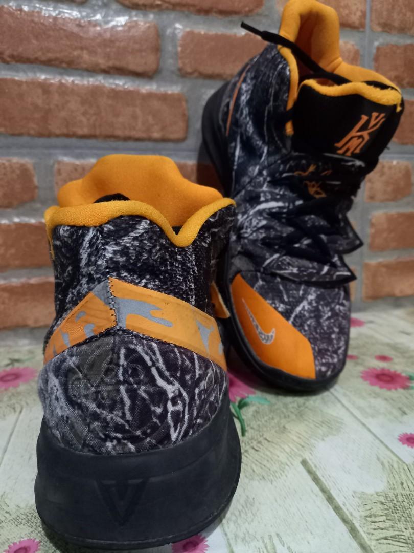Kyrie hot sale v taco
