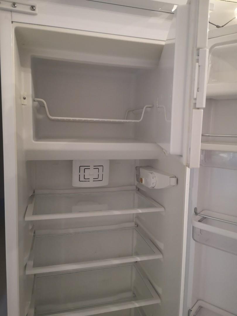 Smeg Fridge used, TV & Home Appliances, Kitchen Appliances, Refrigerators & Freezers on Carousell