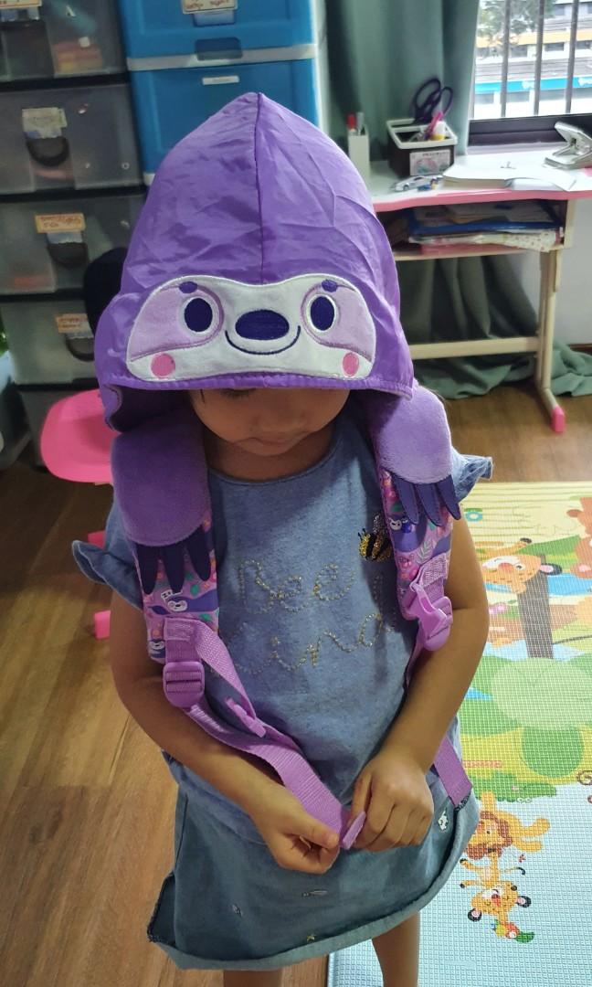Smiggle shop sloth bag