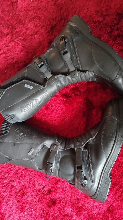 Oxtar boots deals