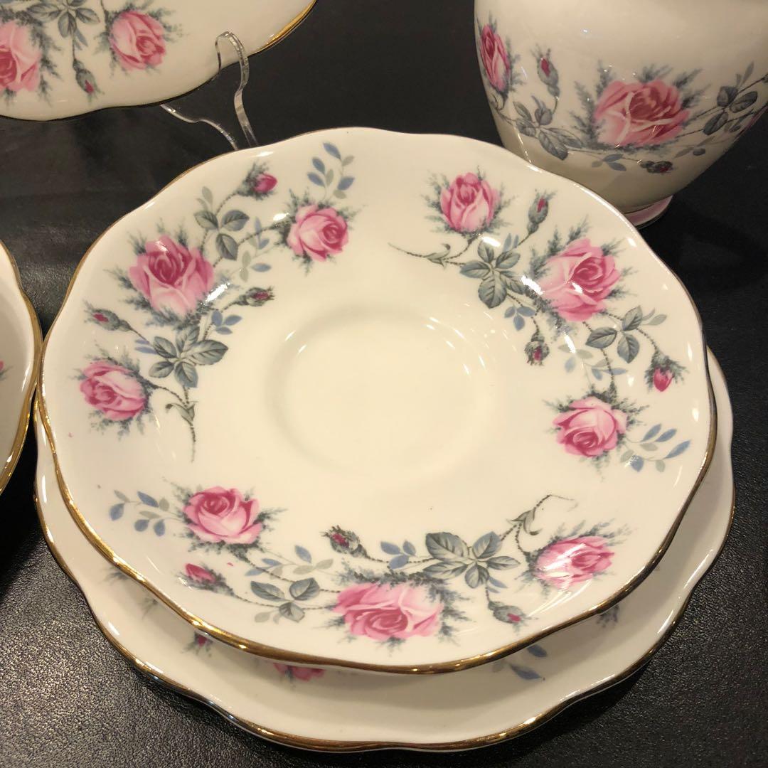 Vintage Roslyn pink and gray teaset for 2, Hobbies & Toys, Memorabilia
