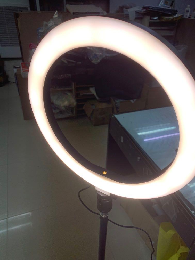 10” Ring Light W/ Cp Holder and Tripod Stand (Category: Lighting & Studio Equipment) located in Pasay City. Submitted by ayinong168 (Listing ID 1120669552, Image 2). Description: Item is in excellent condition mint still in box complete accessories pm for inquiries .