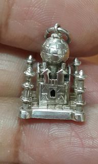 新淨 精緻 堡壘 純銀 吊咀(see settlement location frist)64242127695362110