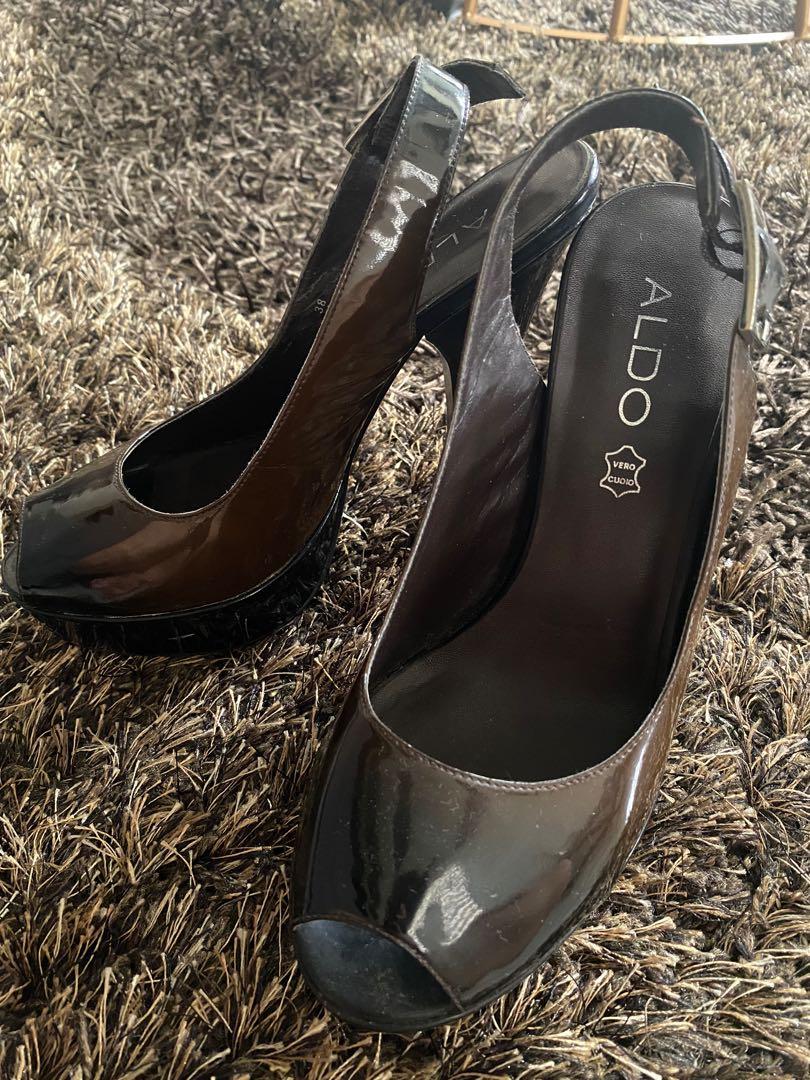 Aldo Sling back platform (Category: Heels) located in Pasig City. Submitted by cess_06 (Listing ID 1120651917, Image 1). Description: In good condition with minimal sign of usage. Just missing rubber tip for the left foot. Original prize is 5k +. Size 8. .