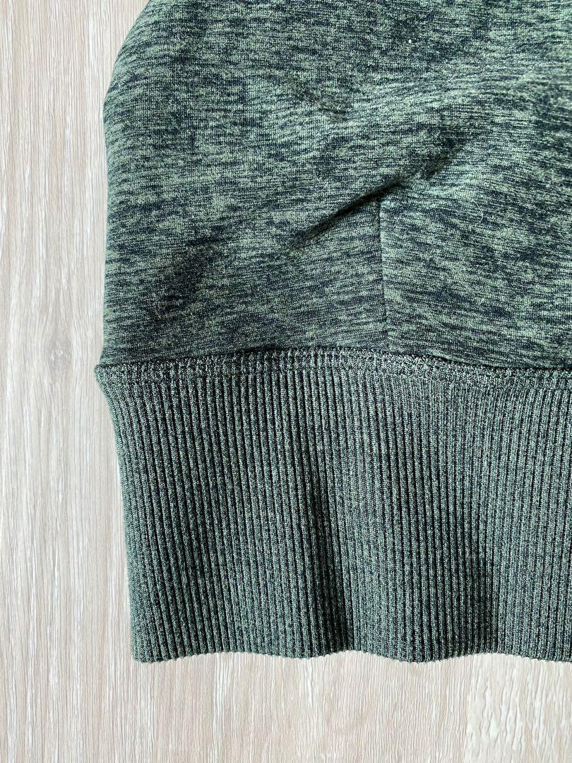 Alo Alosoft Lavish Bra XS (Category: Activewear) located in Pasay City. Submitted by going.minimalist. (Listing ID 1120694369, Image 3). Description: .