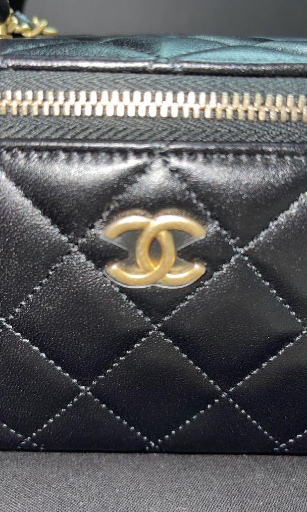 Chanel Vanity Case Top Handle, Luxury, Bags & Wallets on Carousell