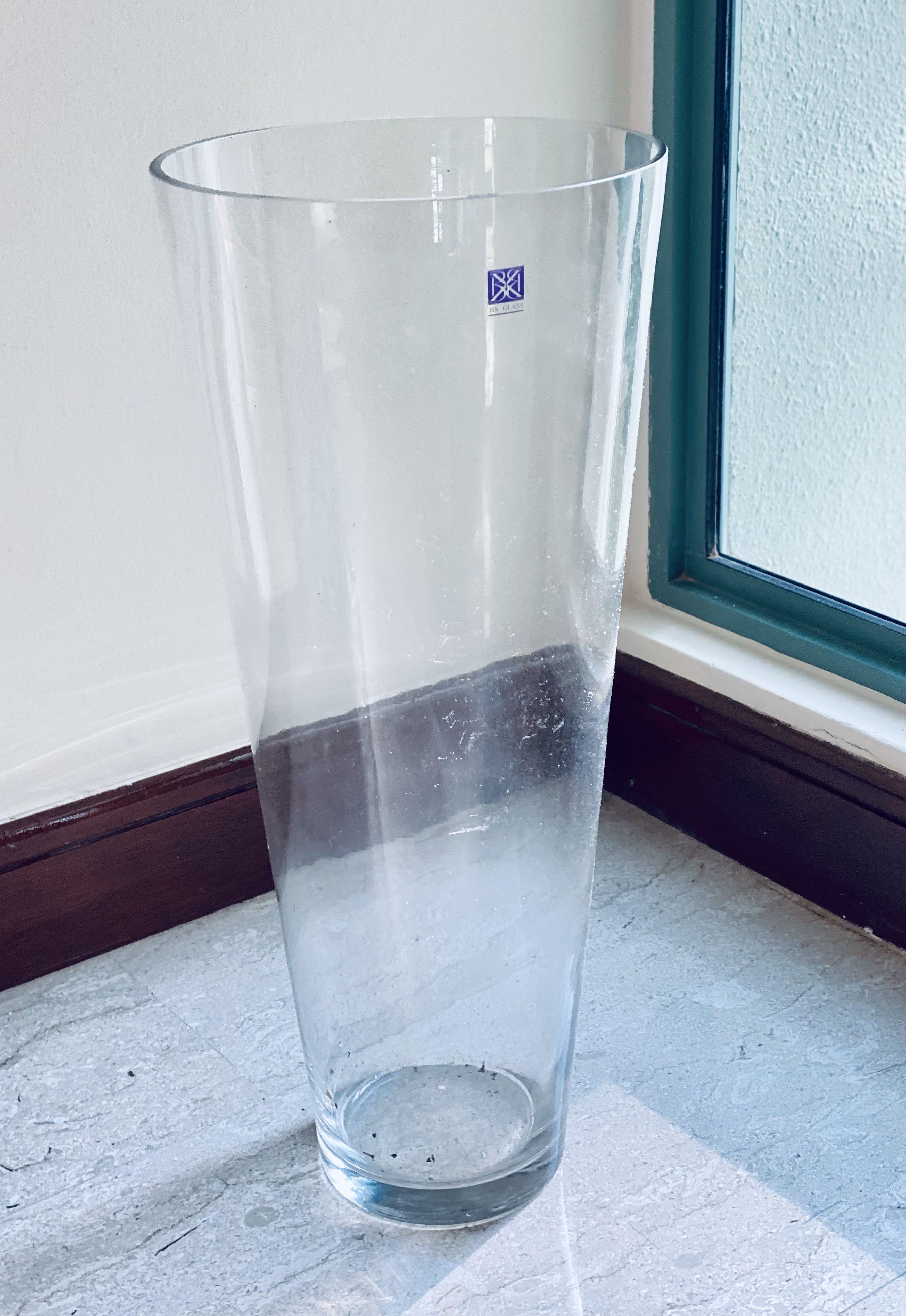 Elegant 52cm Tall Taper Cylinder BX Glass Clear Vases, Furniture & Home