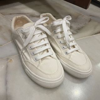 (Category: ) located in . Submitted by thethriftstore_ (Listing ID 1120742270, Image 1). Description: .