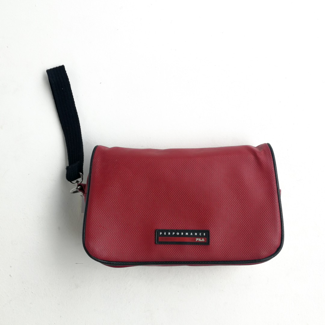 Fila clutch hotsell