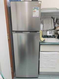 （分類：）位於 。 由 devashishsharmacce 提交（商品編號 1120771644，圖片 1）。簡介： 。