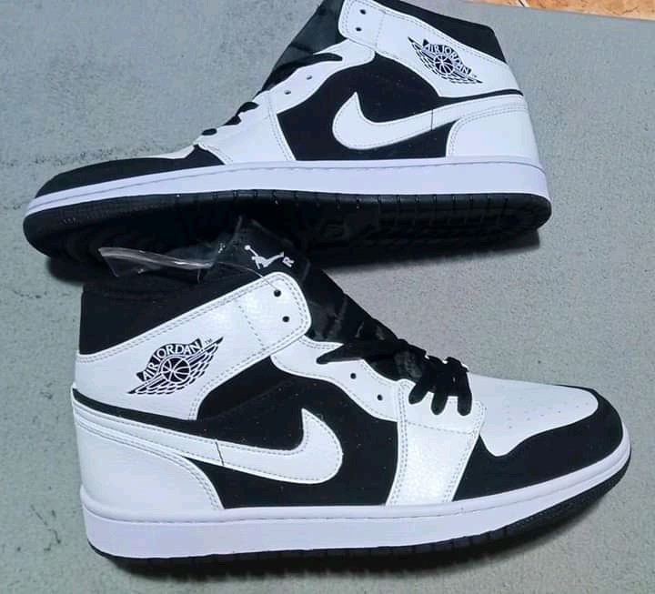 J1 Retro High Panda
