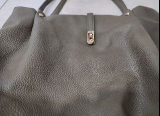 (Category: ) located in . Submitted by iiiiog (Listing ID 1120629675, Image 1). Description: .