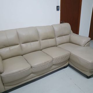 (Category: ) located in . Submitted by BagsAndMore (Listing ID 1120676744, Image 1). Description: .
