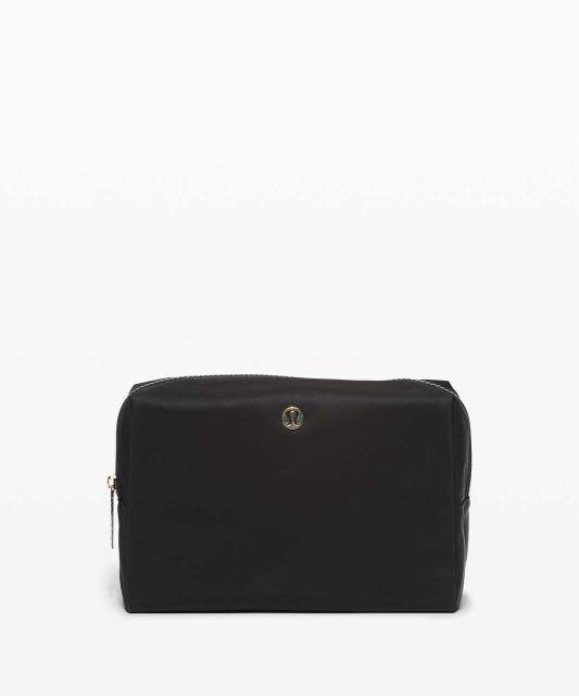 lululemon crabtree valley mall