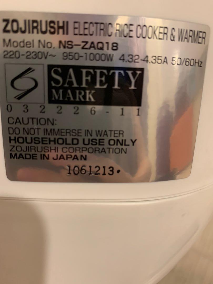 Made in Japan Zojirushi Fuzzy Logic rice cooker/warmer size