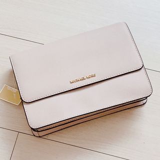 由 minich (刊登 ID 1120659039，圖片 1) 提交，位於 的 (類別：)，說明：。