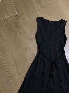 Nichii Black Sleeveless Dress