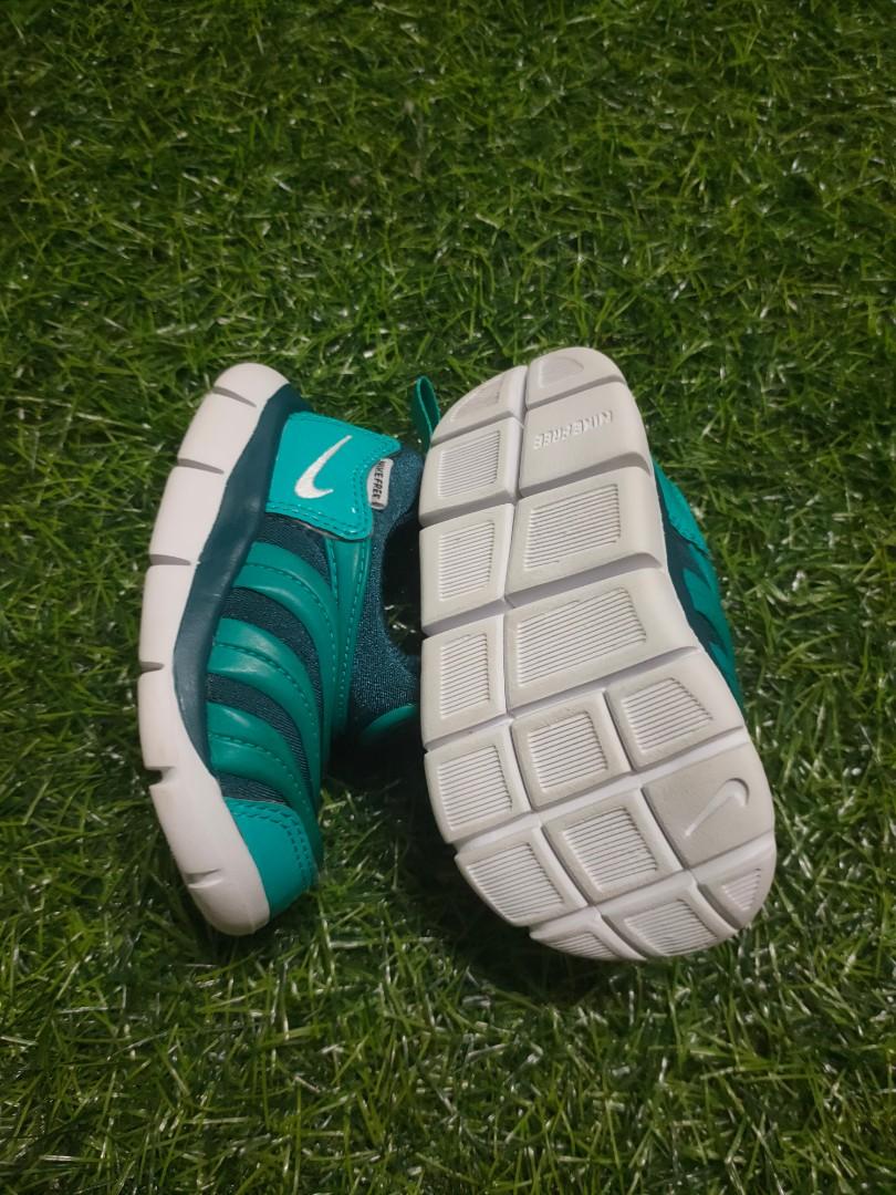 infant nike free