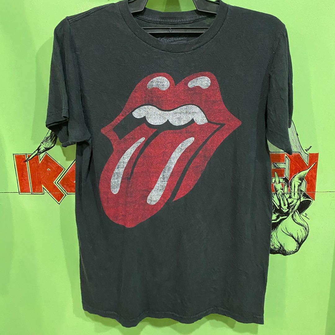 Rolling Stone (Category: Tshirts & Polo Shirts) located in Dungun. Submitted by wsl_bundle88 (Listing ID 1120660331, Image 1). Description: Pit 19 labuh 26.5.
