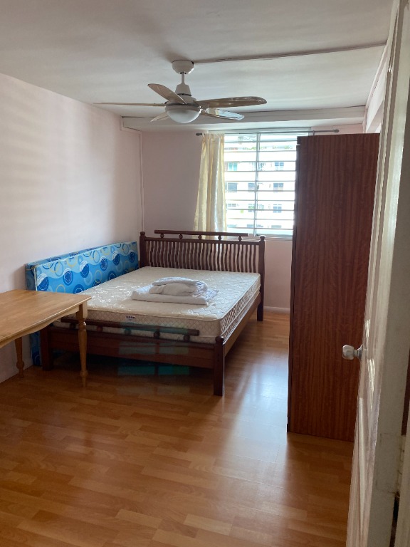 Room for rent Ghim moh / Buona vista, Property, Rentals, Room Rentals on Carousell