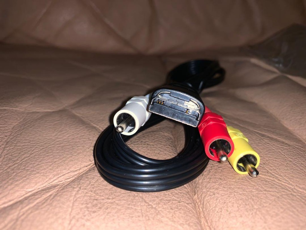 SEGA DREAMCAST AV CABLE(原裝全新) ORIGINAL BRAND NEW, 電子遊戲, 遊戲機配件, 遊戲週邊商品