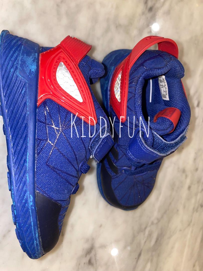 Sepatu adidas spiderman top