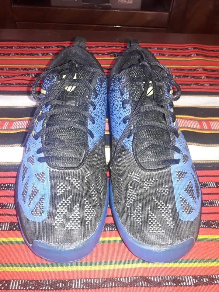 The KSWISS KNITSHOT men s tennis shoea or sneakers Men s Fashion