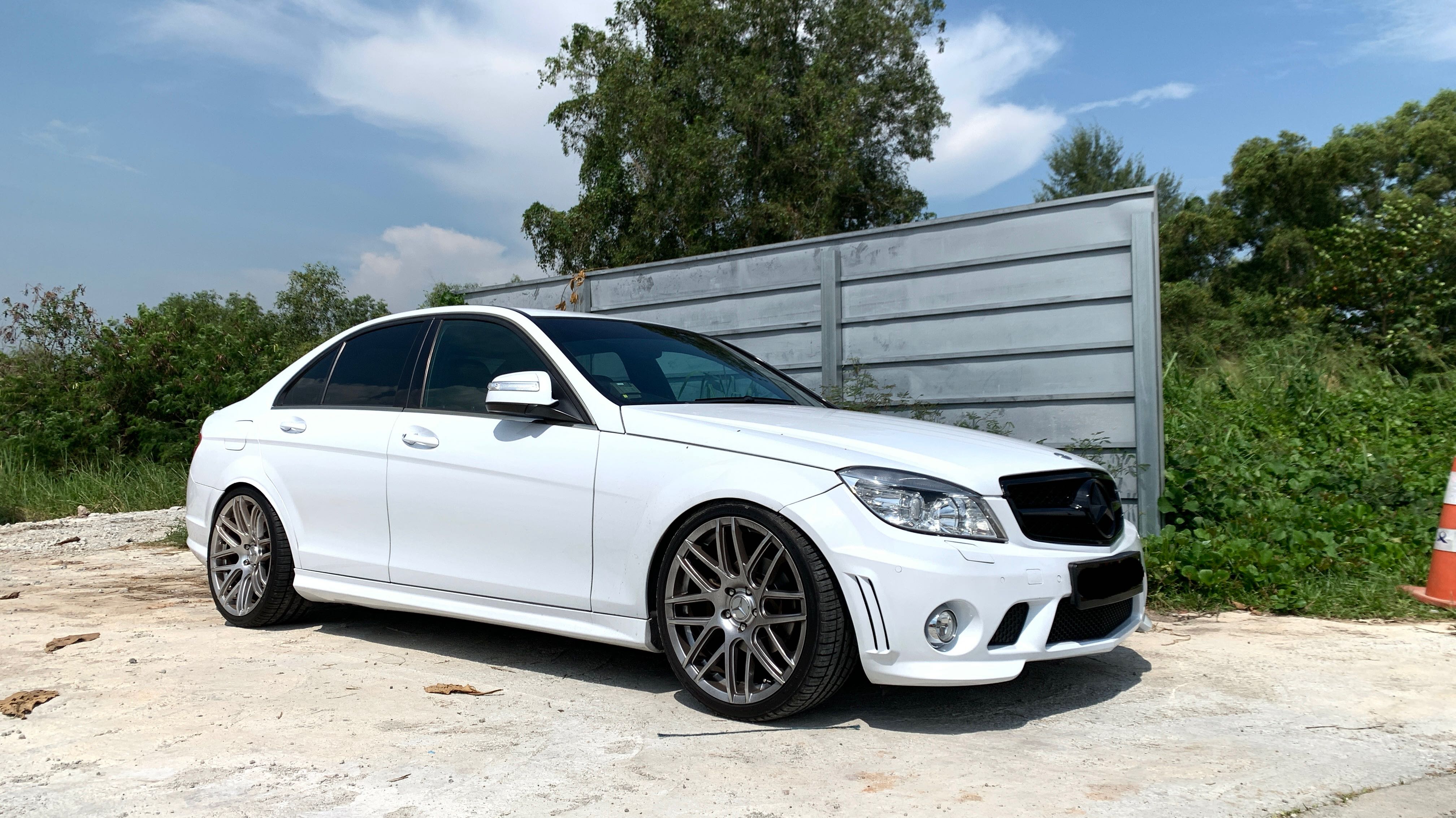 Used 19 Inch Staggered Rims, Car Accessories, Tyres & Rims on Carousell