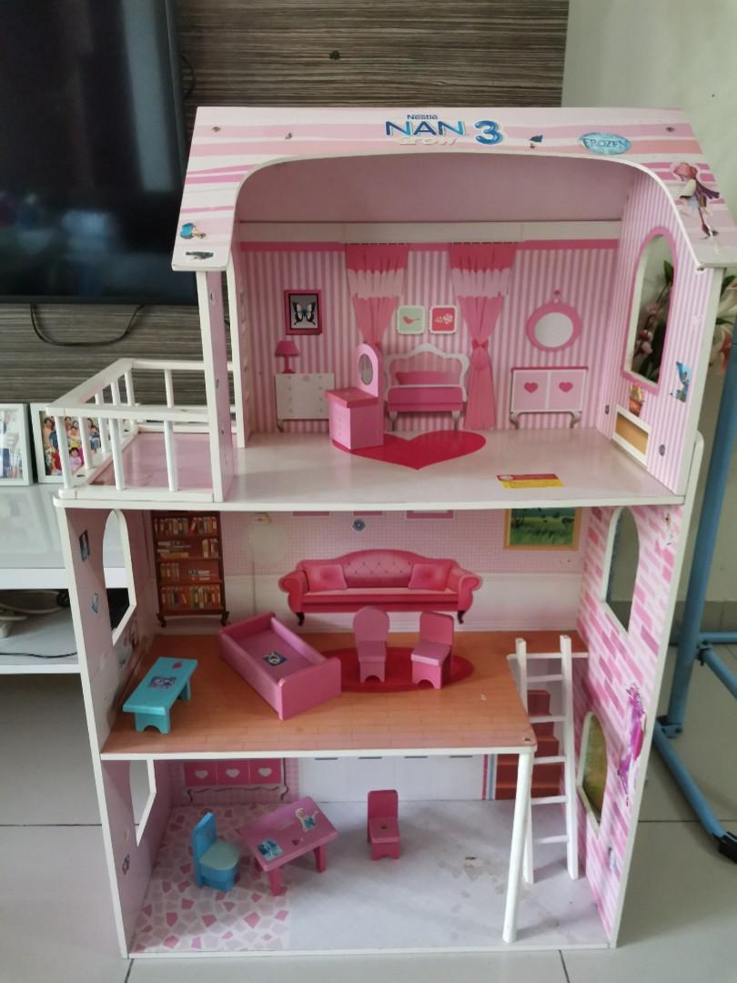 Used barbie house discount