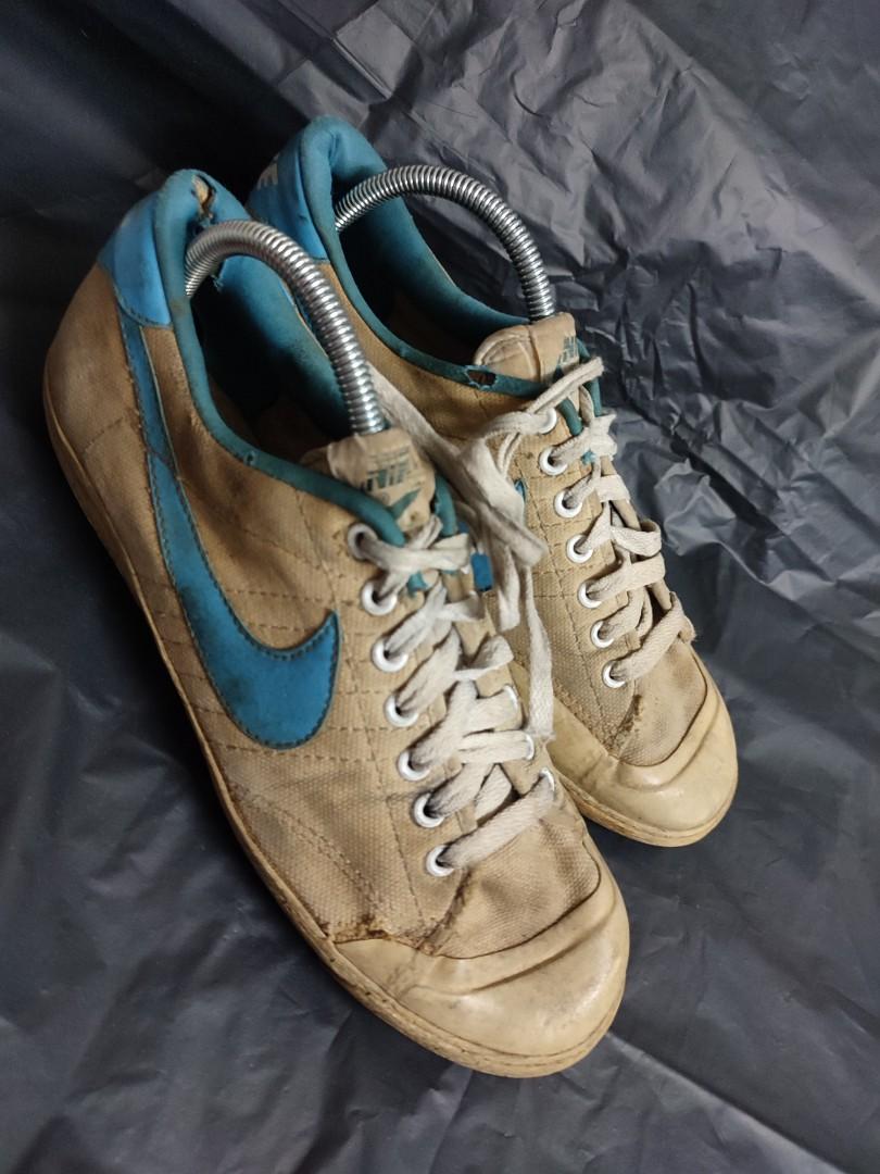 Women's Vintage 90s Nike Sneakers 991012 BA Tan and... - Depop