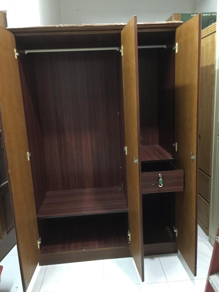 Wardrobe (Almari), Furniture & Home Living, Furniture, Shelves