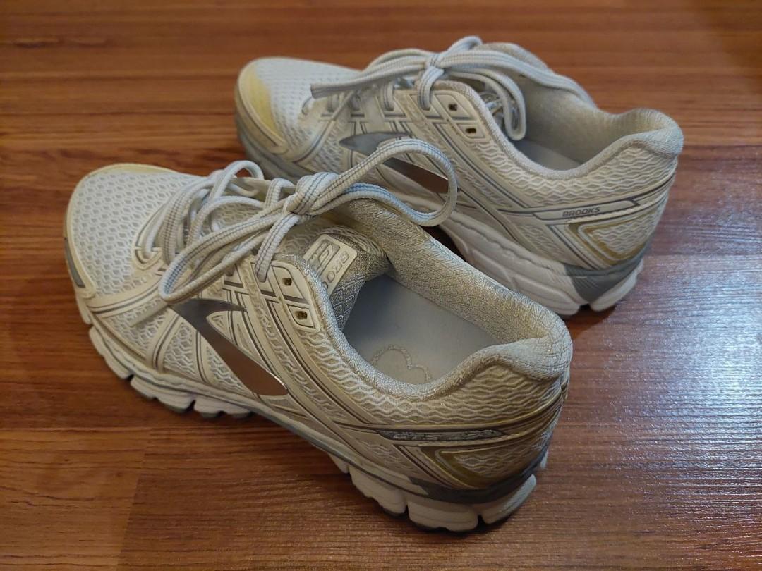 Brooks gts store 17 womens uk