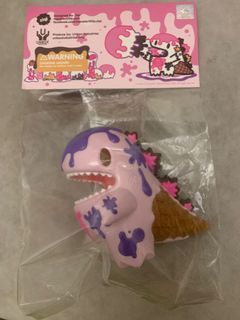 （分類：）位於 。 由 starwall_66 提交（商品編號 1120738161，圖片 1）。簡介： 。