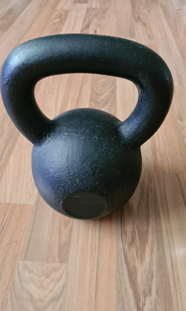 2nd hand Cast Iron Kettlebell 16 kg, Sports Equipment, Exercise