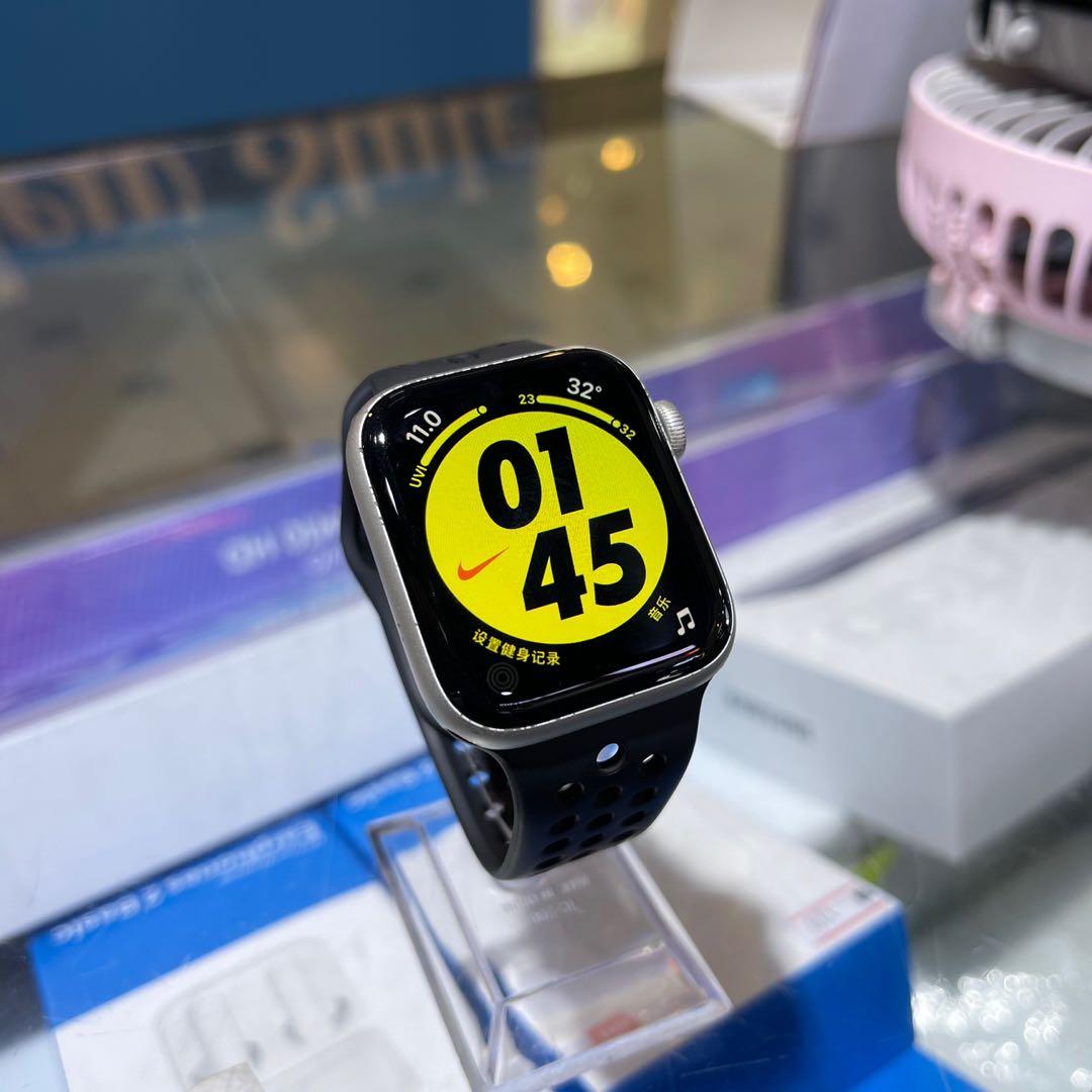 Series 4 44mm nike on sale