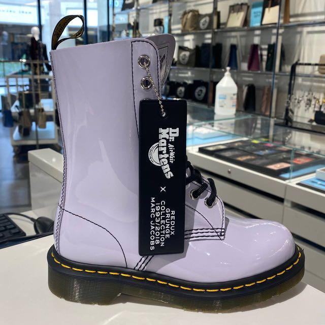 Marc jacobs doc martens lavender deals