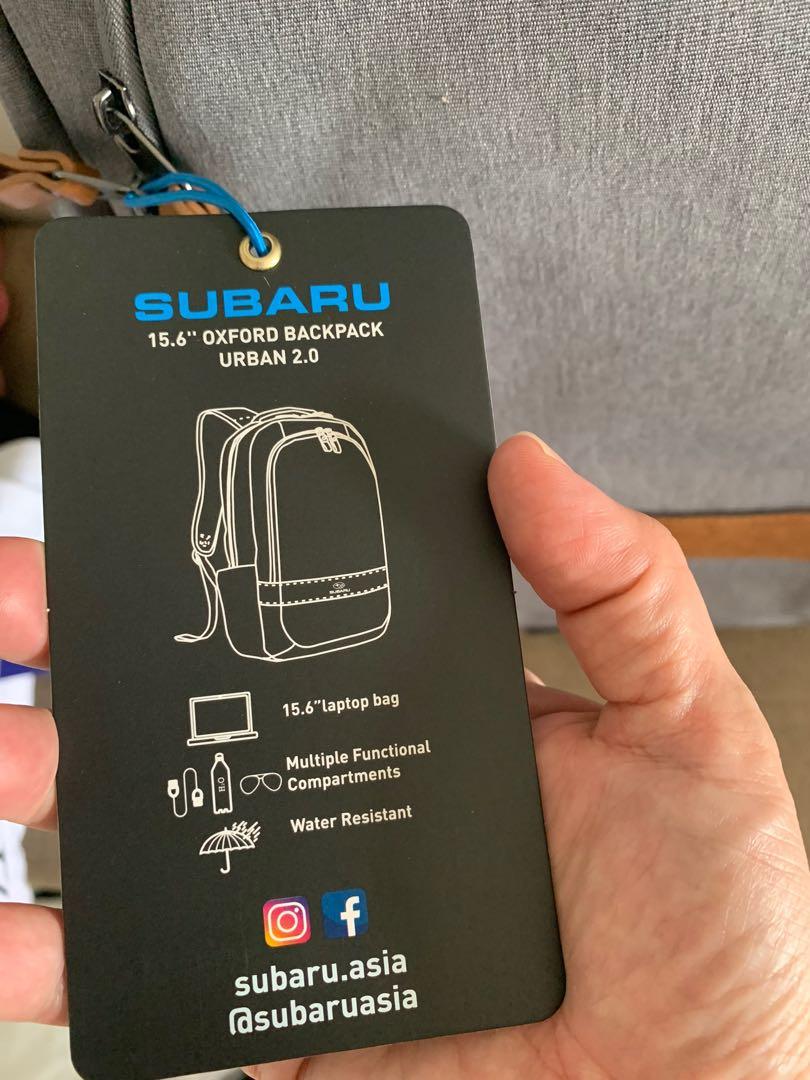 Backpack (Category: Backpacks) located in Singapore. Submitted by snowstar (Listing ID 1120836280, Image 4). Description: Would free a brand new t shirt. Size , color n design is Random. Thanks. .