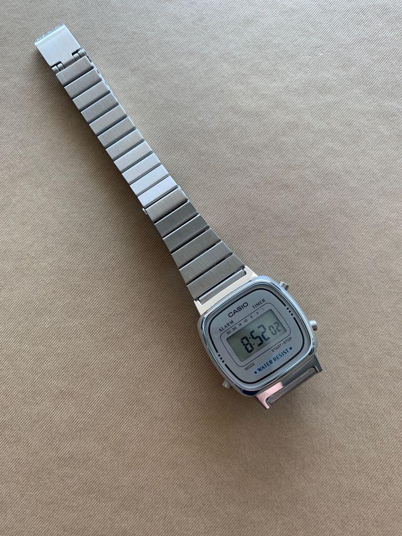Casio la670w original online