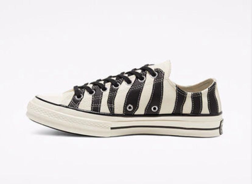 Chuck 7 archive sale