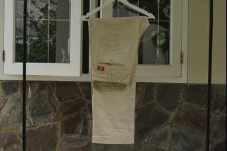DICKIES KHAKIS