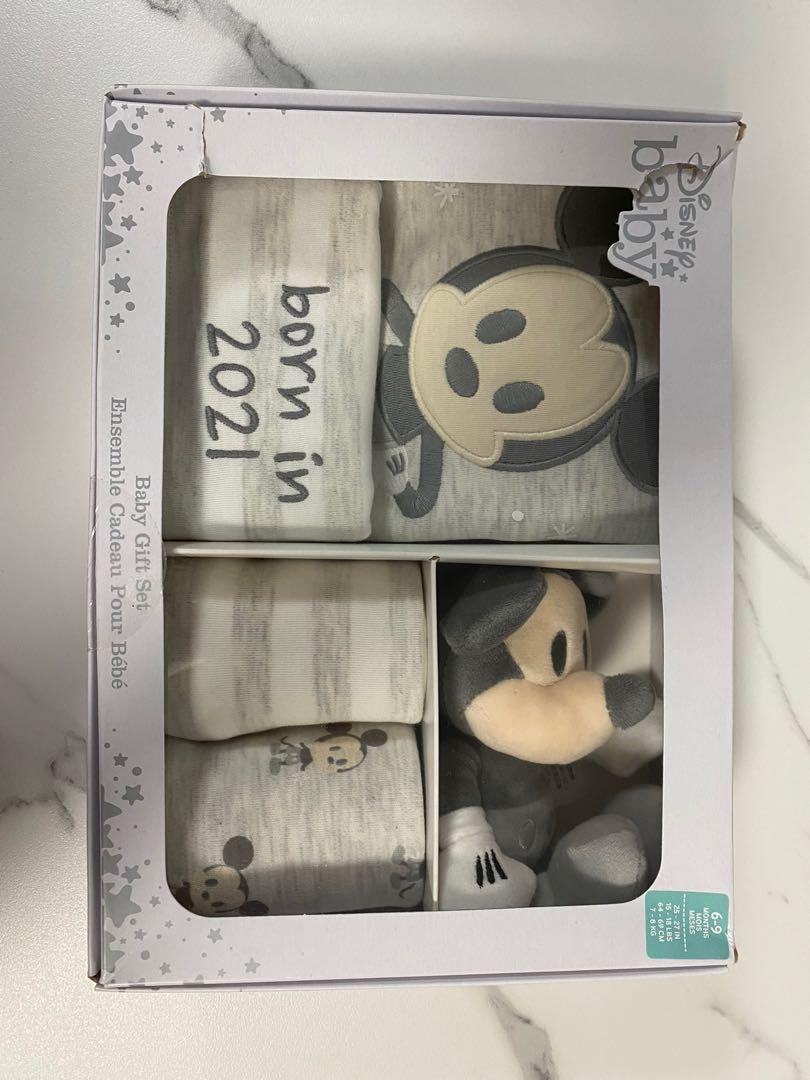 全新！Disney Baby Gift Set 69M, 兒童＆孕婦用品, 嬰兒及小童流行時尚 Carousell