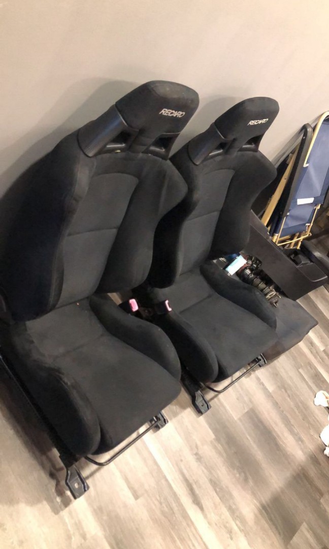 Evo x recaro seats, Car Accessories, Accessories on Carousell