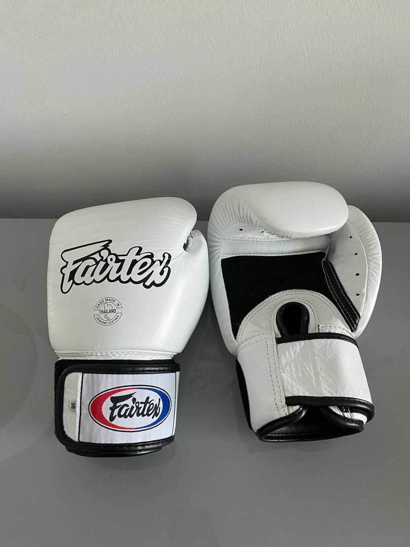 FAIRTEX Full Leather Boxing Gloves in White Size 14oz, Sports Equipment