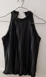 (Category: ) located in . Submitted by loveitstyle (Listing ID 1120962047, Image 1). Description: .
