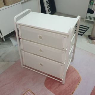 (Category: ) located in . Submitted by cydneychow (Listing ID 1120843051, Image 1). Description: .