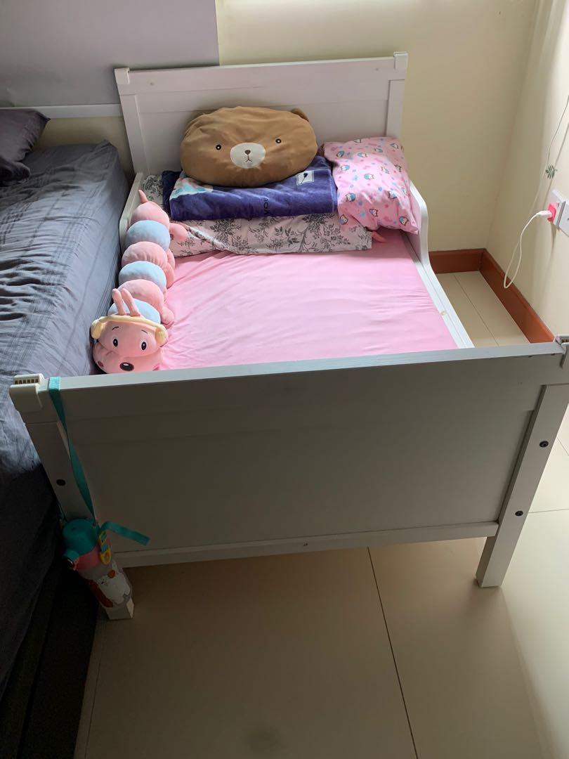 IKEA Toddler bed Extendable, Furniture & Home Living, Furniture, Bed