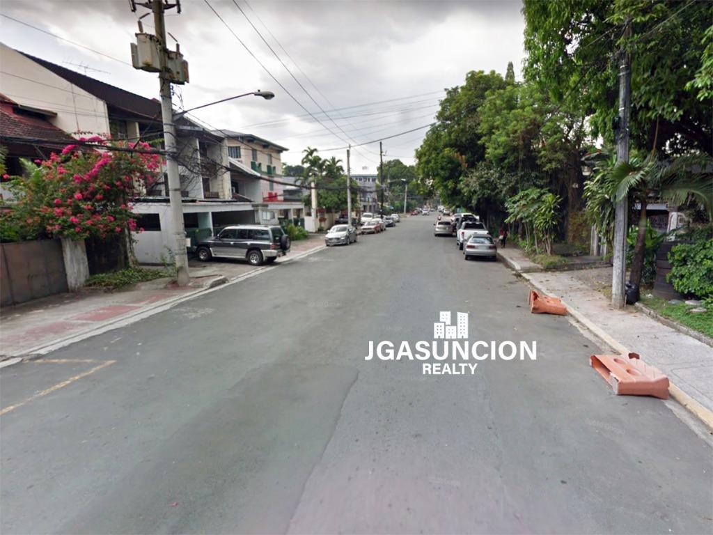 Lot for sale in VARSITY HILLS near XAVIERVILLE, ATENEO, MIRIAM