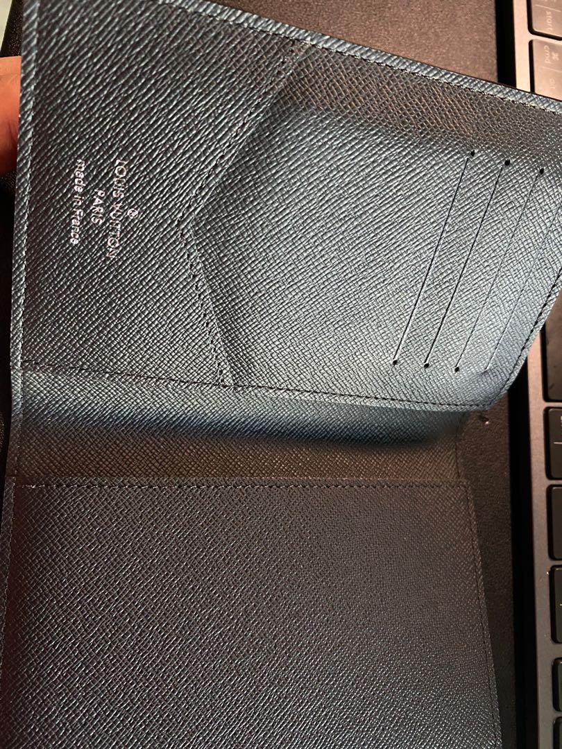 Louis Vuitton Passport Cover wallet (Trunks & Locks) unboxing/rewiew 