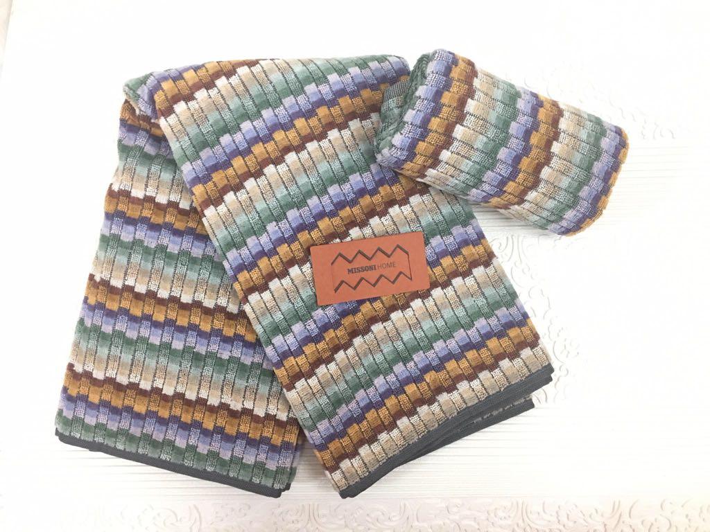 Missoni Towel (Category: Towels, Napkins & Holders) located in La Union. Submitted by eleglance (Listing ID 1120860418, Image 1). Description: Authentic from italy 🇮🇹 Onhand Ready to ship.