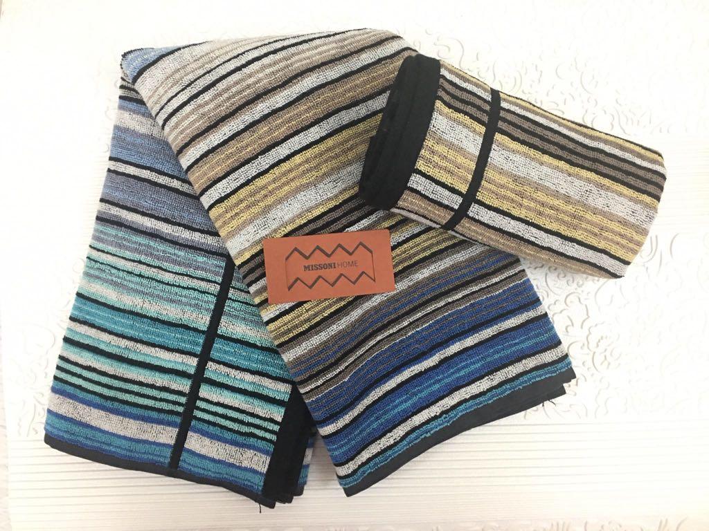 Missoni Towel (Category: Towels, Napkins & Holders) located in La Union. Submitted by eleglance (Listing ID 1120860418, Image 2). Description: Authentic from italy 🇮🇹 Onhand Ready to ship.